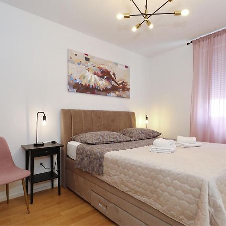 Apartman Maresa Задар Экстерьер фото