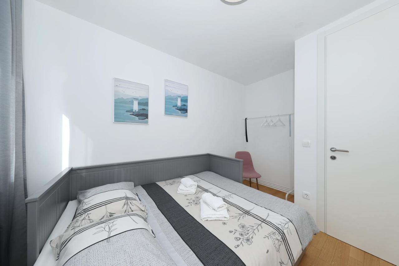 Apartman Maresa Задар Экстерьер фото